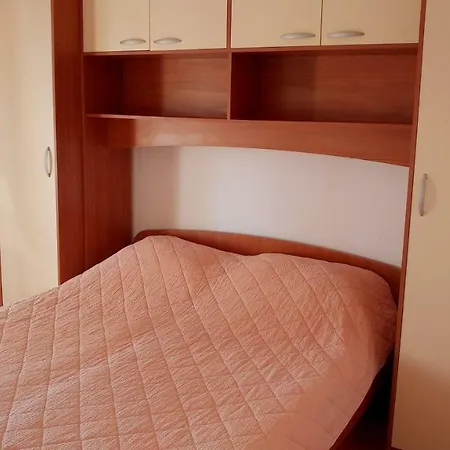 Petunija Barbat na Rabu